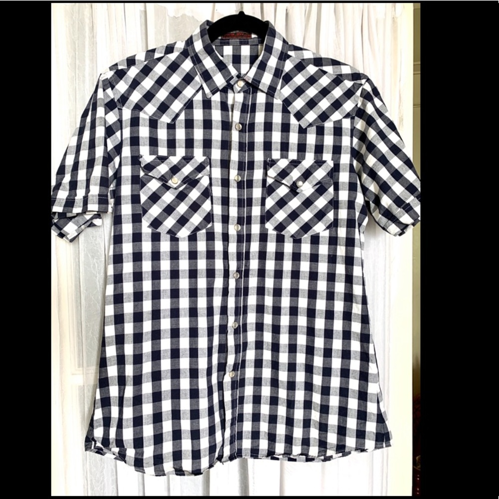 Custom Western men’s pearl snap shirt
